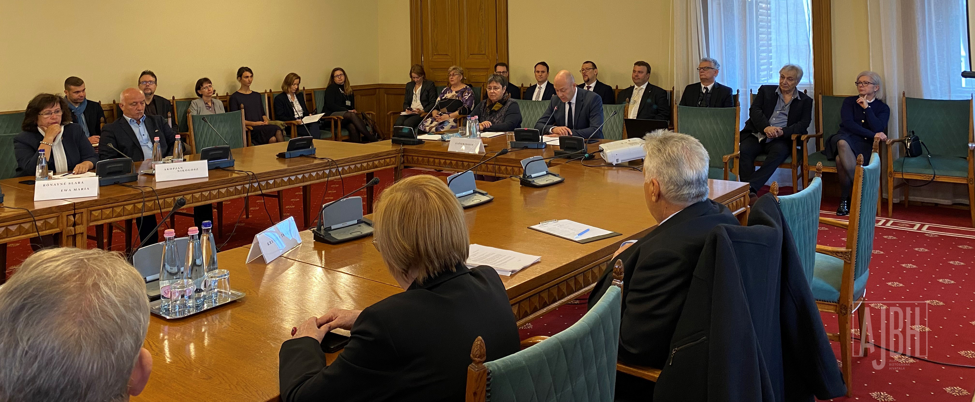 Országgyűlés Magyarországi Nemzetiségek Bizottsága