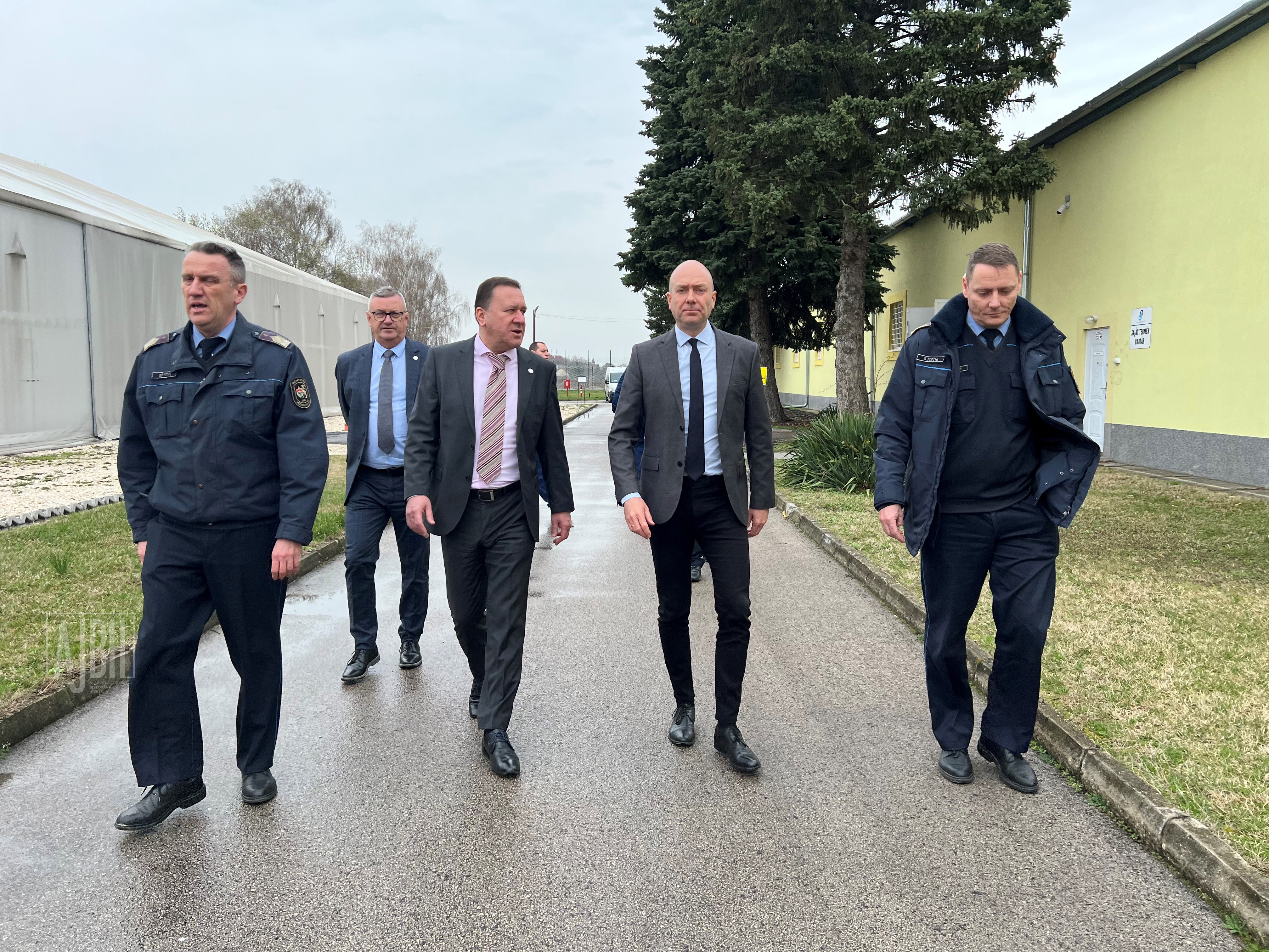 A Tököli Országos Büntetés-végrehajtási Intézetben tett látogatást az alapvető jogok biztosa