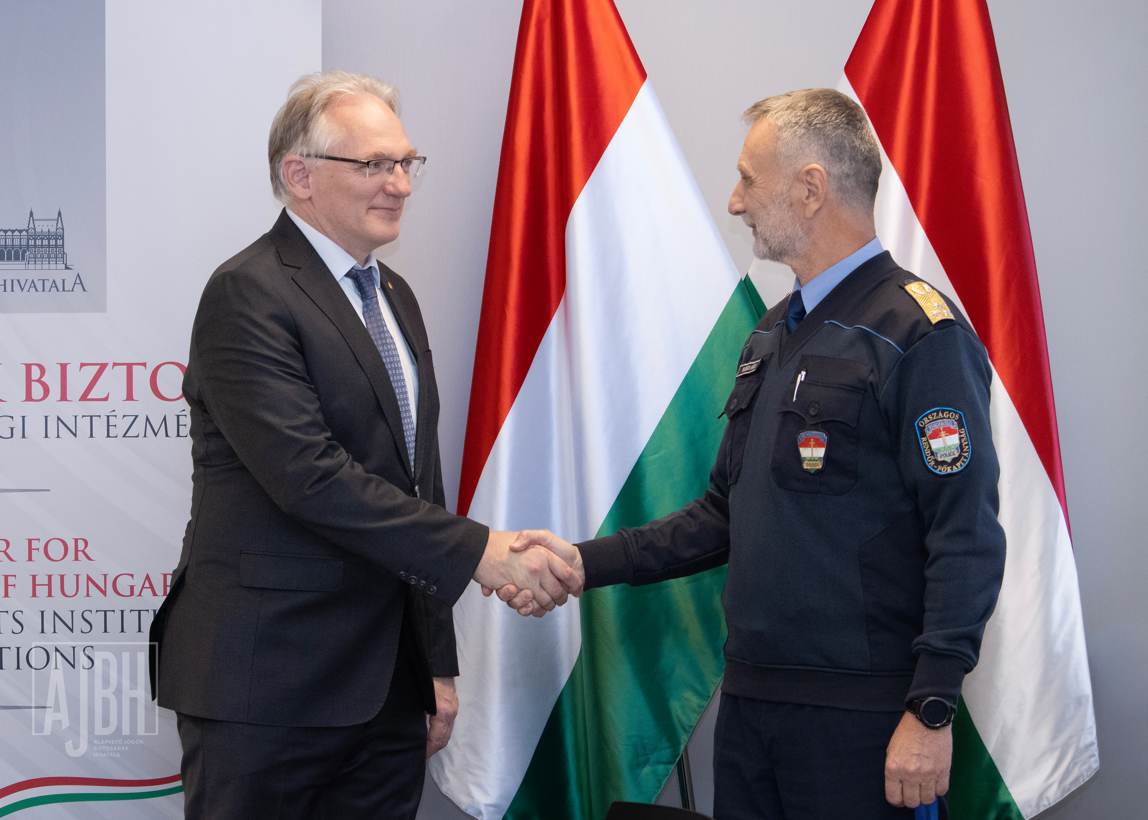 Hivatalában fogadta dr. Juhász Imre az országos rendőrfőkapitányt